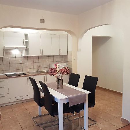 Apartment Viki Ζαντάρ Εξωτερικό φωτογραφία