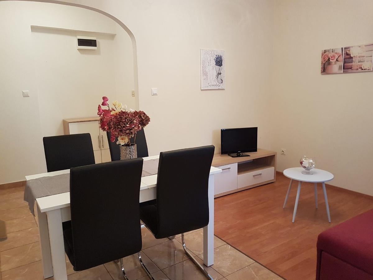 Apartment Viki Ζαντάρ Εξωτερικό φωτογραφία
